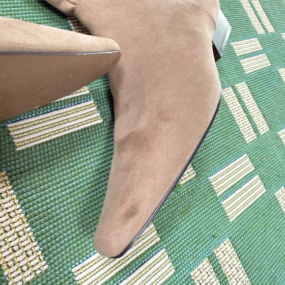 Loft Tall Soft Brown Suede Below Knee Boots 7.5 - Picture 2 of 4